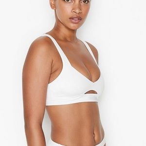 Victoria’s Secret Swim Top Brand New!